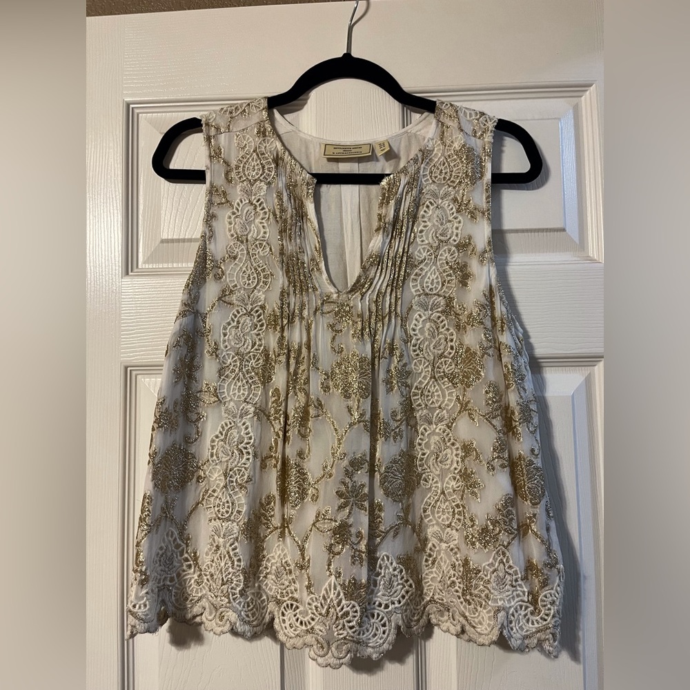 Moulinette Soeurs by Anthropologie cream top with Gold thread Size 8 US
